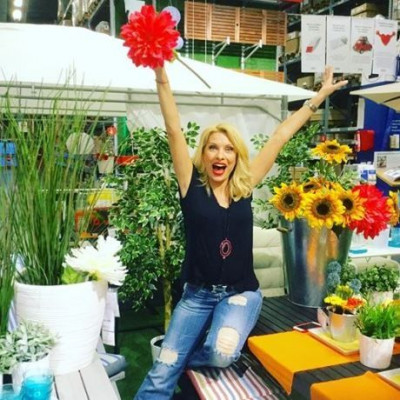 Η Ελένη Μενεγάκη πόσταρε την πρώτη φωτογραφία της μικρής Μαρίνας