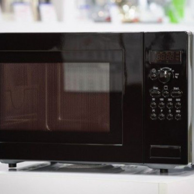 Πώς θα καταλάβετε εάν υπάρχει διαρροή ακτινοβολίας από το φούρνο μικροκυμάτων