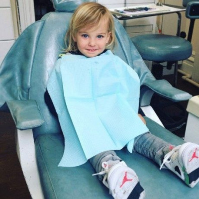 Η star πήγε το γιο της στον οδοντίατρο και μας χάρισε την πιο cute φωτογραφία της ημέρας