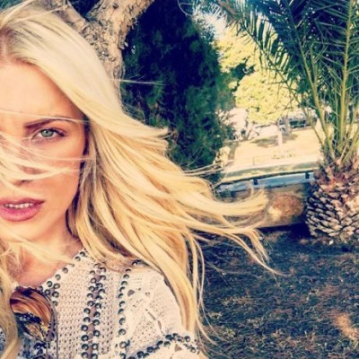 Σαστίσαμε με τα πόδια της: Η Κατερίνα Καινούργιου έχει γίνει το απόλυτο κορμί