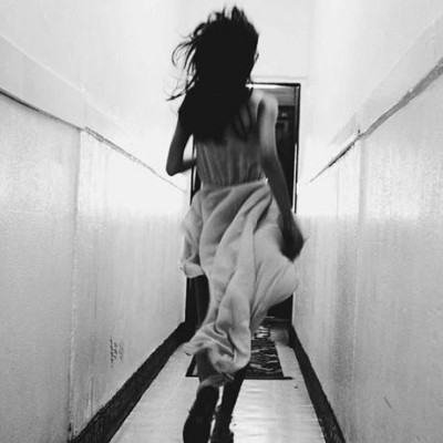 Να φεύγεις πρώτος...