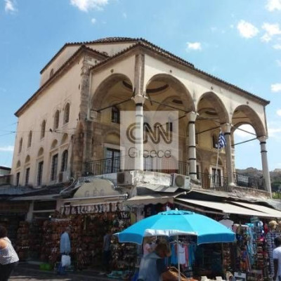 Μοναστηράκι: Ανοιξιάτικη βόλτα στην Αθήνα