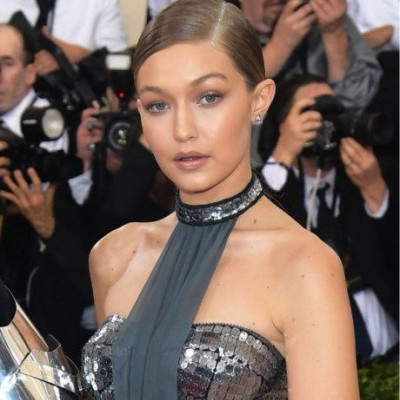 Met Gala 2016: Το απίστευτο ποσό που κόστιζε το μανικιούρ της Gigi Hadid!