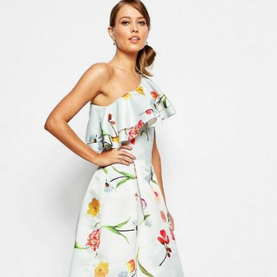 Το αγόρι μου παντρεύει τον κολλητό του! Τι να φορέσω στο γάμο;