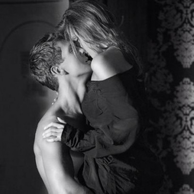 Γυναίκα από πάνω: 7 αστεία πράγματα που όλες σκεφτόμαστε