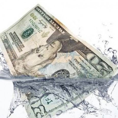 Αποκλειστικό Newsbomb.gr: Έτσι ξεπλένουν το... μαύρο χρήμα μέσω ναυτιλιακών εταιρειών!