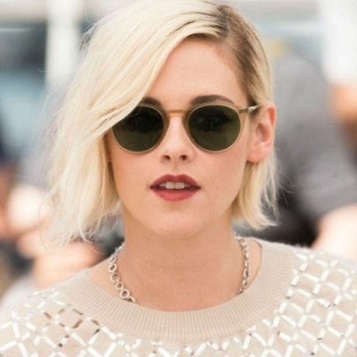 Κάννες 2016: Βρήκαμε τα οικονομικά sneakers που φόρεσε η Kristen Stewart στο φεστιβάλ!