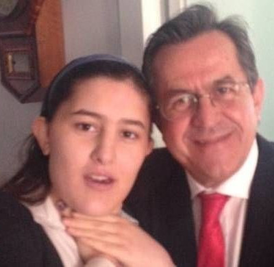 «Έφυγε» η κόρη του Νίκου Νικολόπουλου - Το σπαρακτικό μήνυμα της μάνας