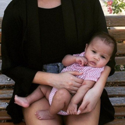 Λιώσαμε: Η κορούλα των stars όσο μεγαλώνει γίνεται ολοένα και πιο όμορφη!