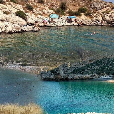 Ένα Σάββατο για μπάνιο στη μαγευτική Αττική...