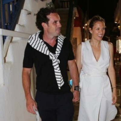 Καγιά – Κρασσάς: Έκλεψαν τις εντυπώσεις σε γάμο στη Μύκονο