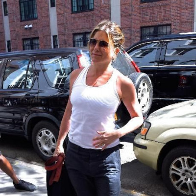 Η νέα εμφάνιση της Jennifer Aniston που αξίζει να τη δεις και με το παραπάνω