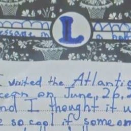 Το μήνυμα στο μπουκάλι που έπεσε στον Ατλαντικό Ωκεανό και βγήκε στο Facebook