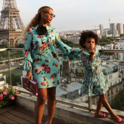 Mommy & Me: Beyoncé & Blue Ivy με ίδια looks, στις διακοπές τους στο Παρίσι!