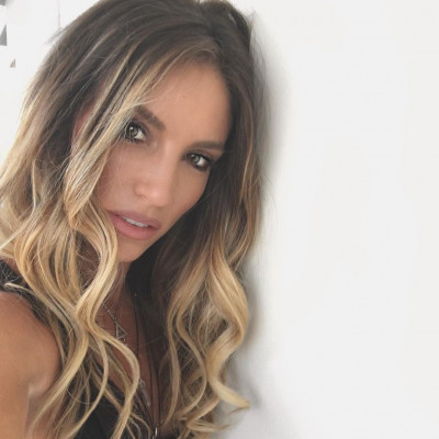 Μπορείς και εσύ να ζηλέψεις άφοβα τη σημερινή φωτογραφία της Αθηνάς Οικονομάκου