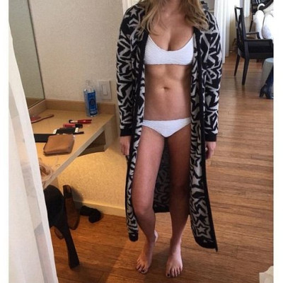 Τεράστια αλλαγή: Η star έχει φτιάξει απίστευτο κορμί και το δείχνει ποζάροντας με μαγιό