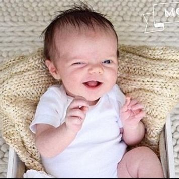 Γνωστή παρουσιάστρια δημιούργησε λογαριασμό στο Instagram για την ενός μηνός κόρη της!