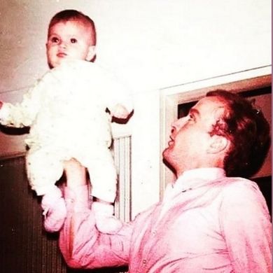 Το συγκινητικό μήνυμα του Καρύδη ανήμερα των γενεθλίων της κόρης του,Σμαράγδας–Πόσων χρονών γίνεται