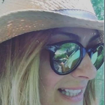 Δέσποινα Καμπούρη: Αγκαλιά με την κόρη της Χριστίνα