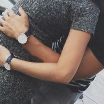 Babymoon για γνωστό ζευγάρι που περιμένει το πρώτο του παιδί (εικόνες και βίντεο)