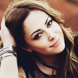 Καλοκαίρι, αγκαλιά μου...: Η Μελίνα Ασλανίδου live στην Τεχνόπολη