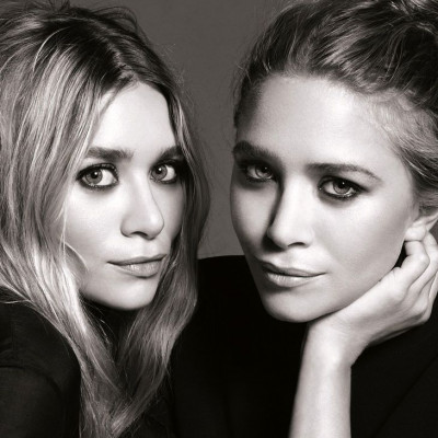 Οι αδελφές Olsen σου δείχνουν τον πιο στυλάτο συνδυασμό για τις πρώτες μέρες του φθινοπώρου