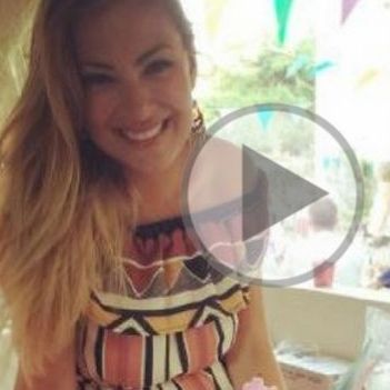 Δέσποινα Καμπούρη: Η επιχειρηματική ιδέα της κόρης της, την έκανε να ξεκαρδιστεί από τα γέλια (vid)