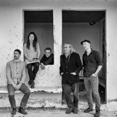 Ο Γιάννης Αγγελάκας live στην Τεχνόπολη Δήμου Αθηναίων