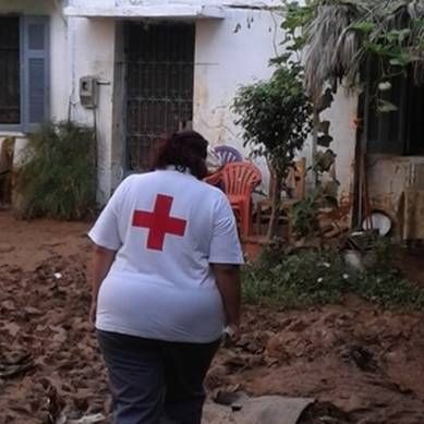 Καλαμάτα: Στο πλευρό των πληγέντων από τις πλημμύρες ο Ερυθρός Σταυρός