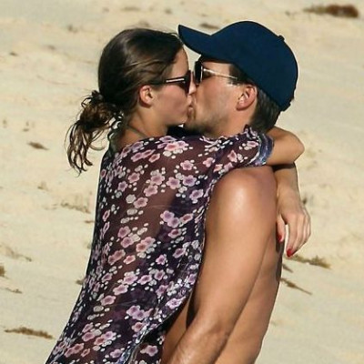 Η ώρα της αλήθειας:8 άκρως γελοία πράγματα που όλες κάνουμε για να τραβήξουμε την προσοχή των αντρών