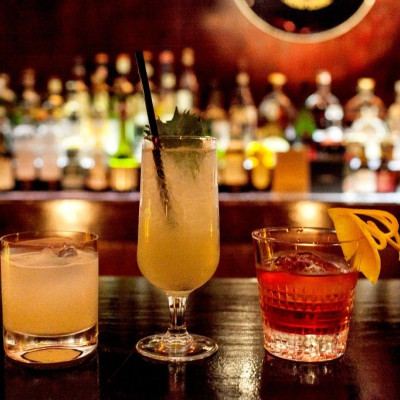 ΠΩΣ ΘΑ ΚΑΝΕΙΣ BAR HOPPING ΣΕ ΕΝΑ ΒΡΑΔΥ