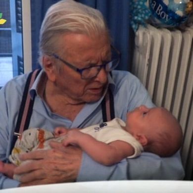 Το ρεπορτάζ της Κουτσελίνη στο σπίτι του Βουτσά και οι έντονες αντιδράσεις του κόσμου στο Facebook