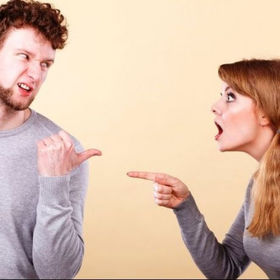 Οι 4 λέξεις που μπορούν να καταστρέψουν τη σχέση σου