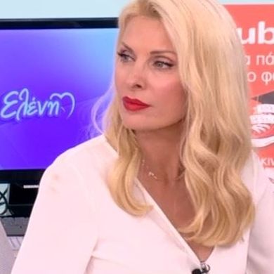 Ελένη Μενεγάκη: O πανικός της μη φανούν οι κόρες της on air