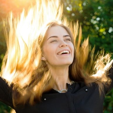 Τριχόπτωση του φθινόπωρου: Μύθος ή πραγματικότητα;