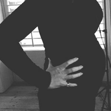 Λάμπει! Η πρώτη φωτογραφία μετά τα νέα της εγκυμοσύνης