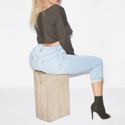 It’s official! H star είναι έγκυος και ο γάμος βρίσκεται προ των πυλών