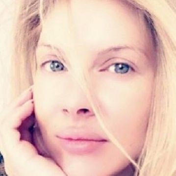 Χριστίνα Αλούπη:Το συγκινητικό μήνυμα και η πρώτη φωτογραφία της μετά τη γέννηση του γιου της