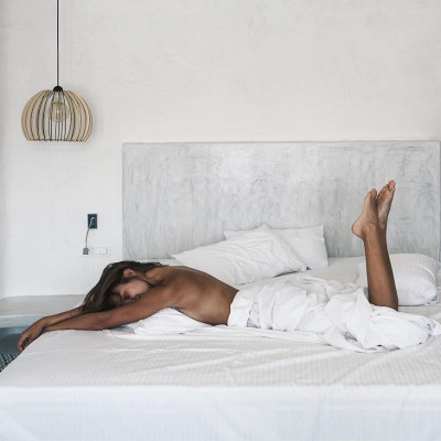 Νιώθεις αδύναμη; Αυτά τα 5 σημάδια σου δείχνουν πως ίσως χρειάζεσαι κάποιο συμπλήρωμα διατροφής