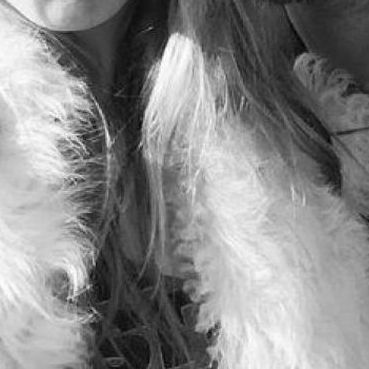 Η πρώτη οικογενειακή φωτογραφία με τη σύζυγο και τη νεογέννητη κόρη του