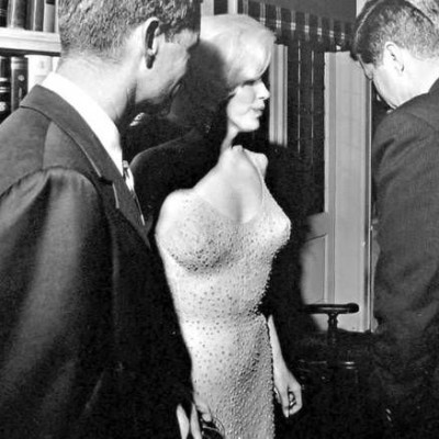 Στο σφυρί το ιστορικό «γυμνό» φόρεμα της Μέριλιν Μονρόε που αποπλάνησε τον JFK
