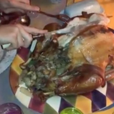 Του συγχώρεσε την απιστία και είναι και πάλι μαζί: Πόσα να αντέξει πια αυτή η star;