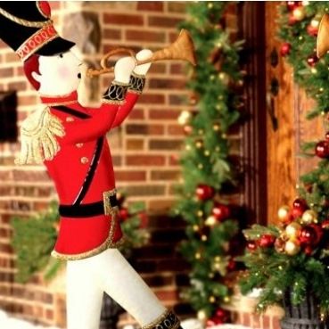 Deco: 15 ιδέες για να διακοσμήσετε τις πόρτες σας φέτος τα Χριστούγεννα