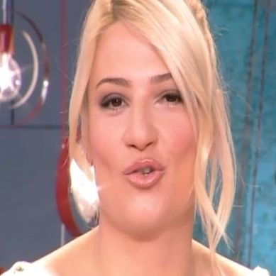 H Φαίη Σκορδά ανακοίνωσε τα ευχάριστα νέα της εγκυμοσύνης