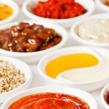 5 σάλτσες που πρέπει να ξέρουμε να μαγειρεύουμε!