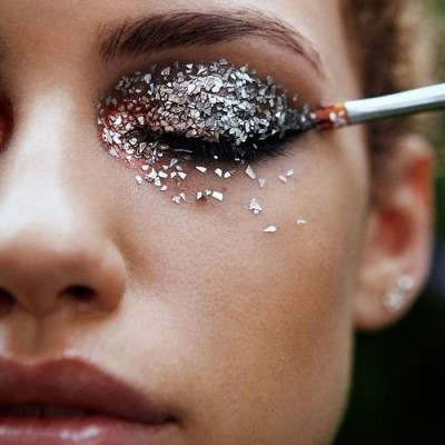 Christmas Eye Makeup Looks: 6 άκρως χριστουγεννιάτικα cat eye looks