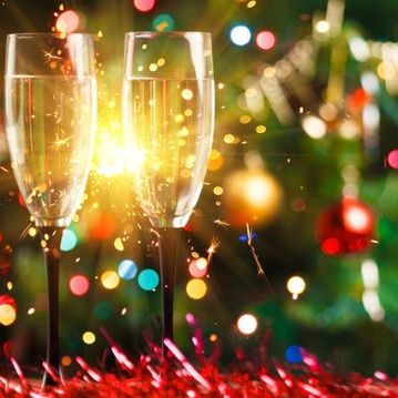 Αυτές τις γιορτές γίνε η καλύτερη οικοδέσποινα