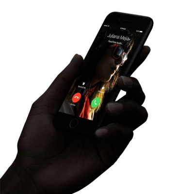 Τα κινητά του 2016 είναι τα καλύτερα δώρα για εσένα και τους αγαπημένους σου