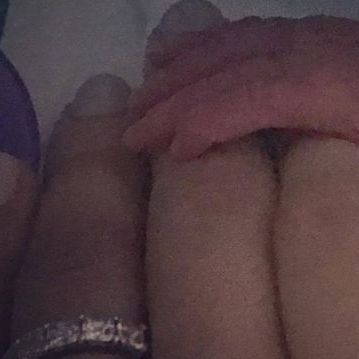 Διάσημη μαμά γέννησε πρόωρα την παραμονή των Χριστουγέννων το τρίτο της παιδί