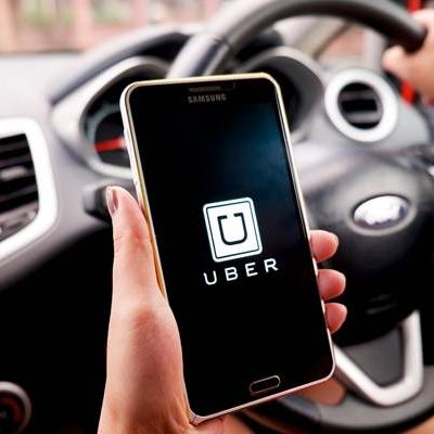 UBER: Τώρα κινούμαι ελεύθερα και με ασφάλεια στην Αθήνα